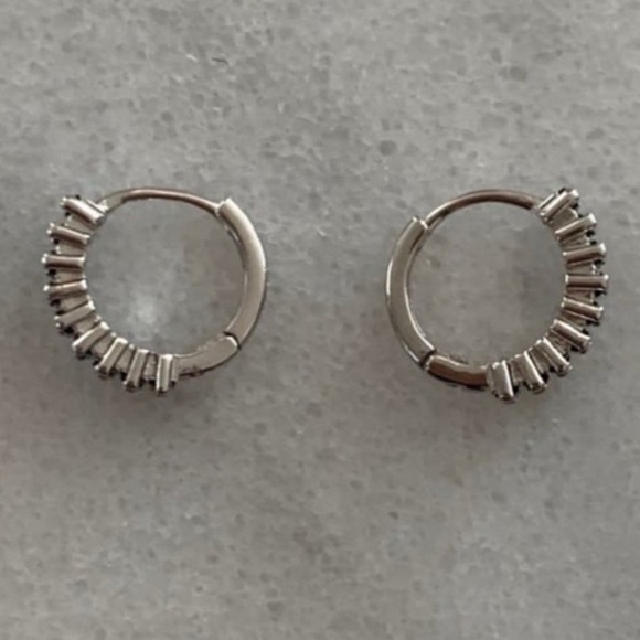 COPY - COPY - Sterling Silver Thick Black Crystal Huggie Hoop Earrings - Picture 3 of 4